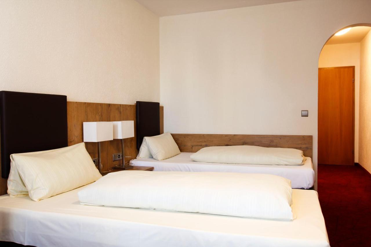 Landhotel Goldener Stern Trautskirchen Dış mekan fotoğraf
